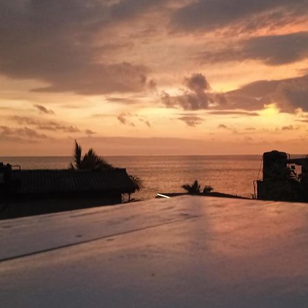 Top Sea View Guest Мириса Екстериор снимка