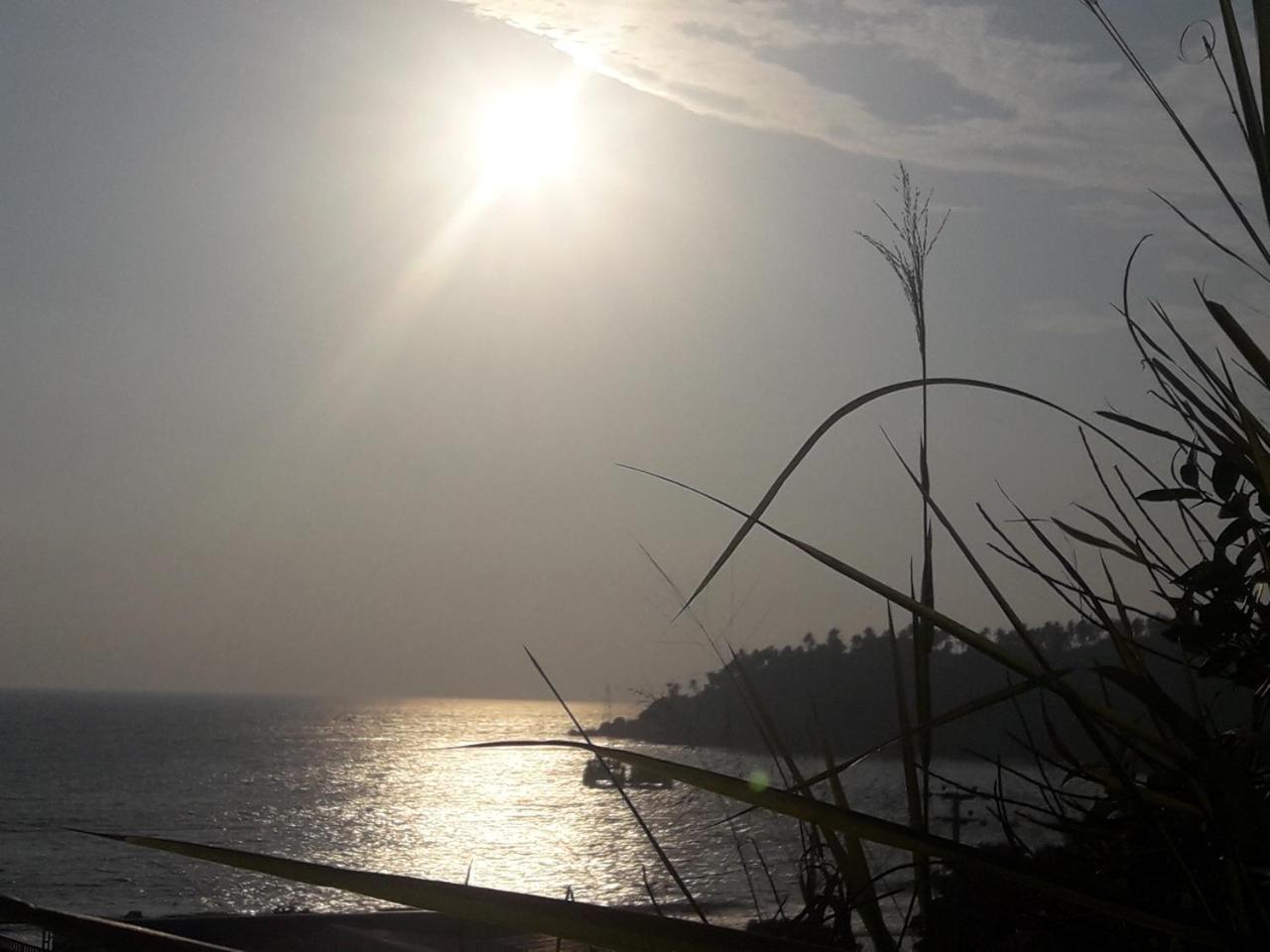 Top Sea View Guest Мириса Екстериор снимка