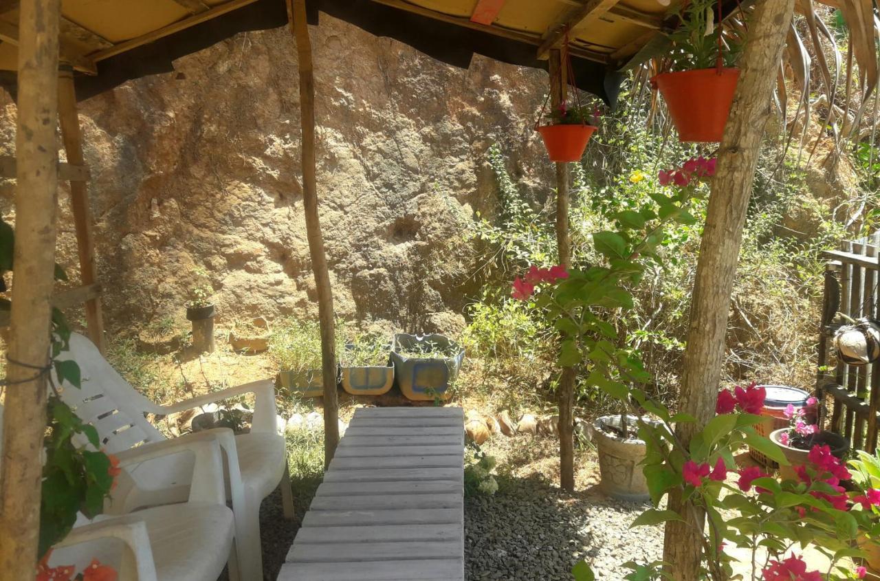 Top Sea View Guest Мириса Екстериор снимка